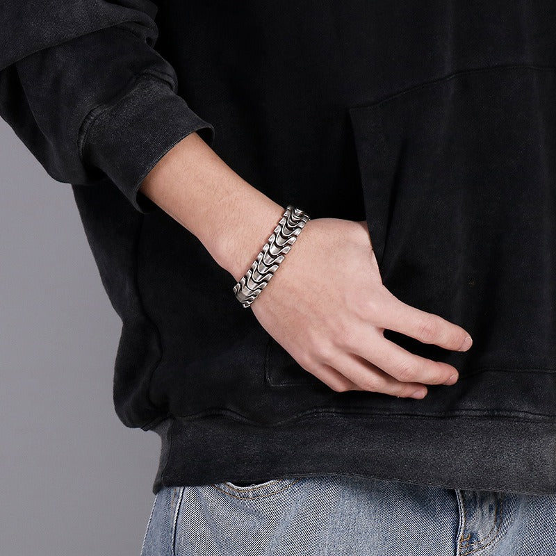 Kemstone Vintage Bolt-Chain Stainless Steel Bracelet - Bold Rugged Design for Men KB117455