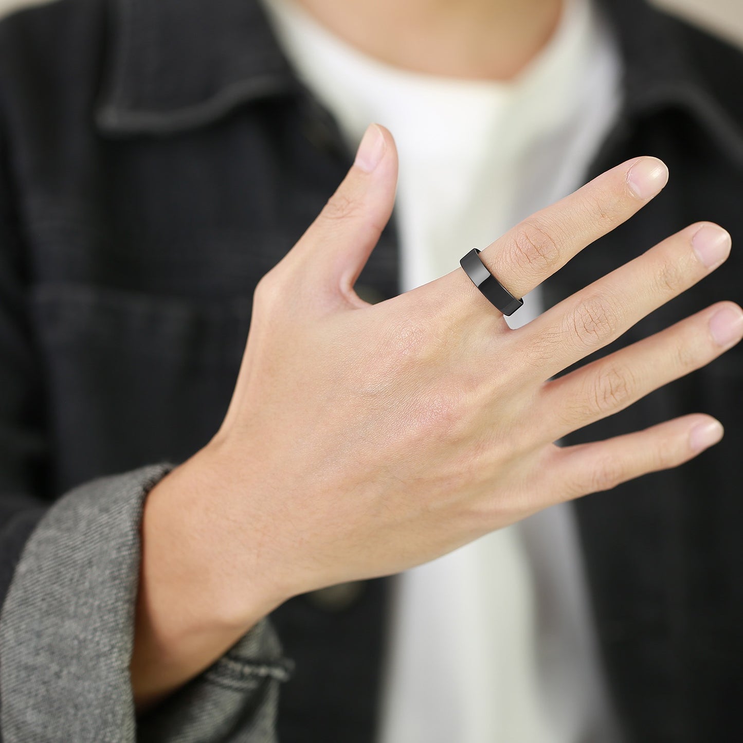 Kemstone Ceramic Ring – Matte Black & White Slim Hip-Hop Finger Accessory for Men R593