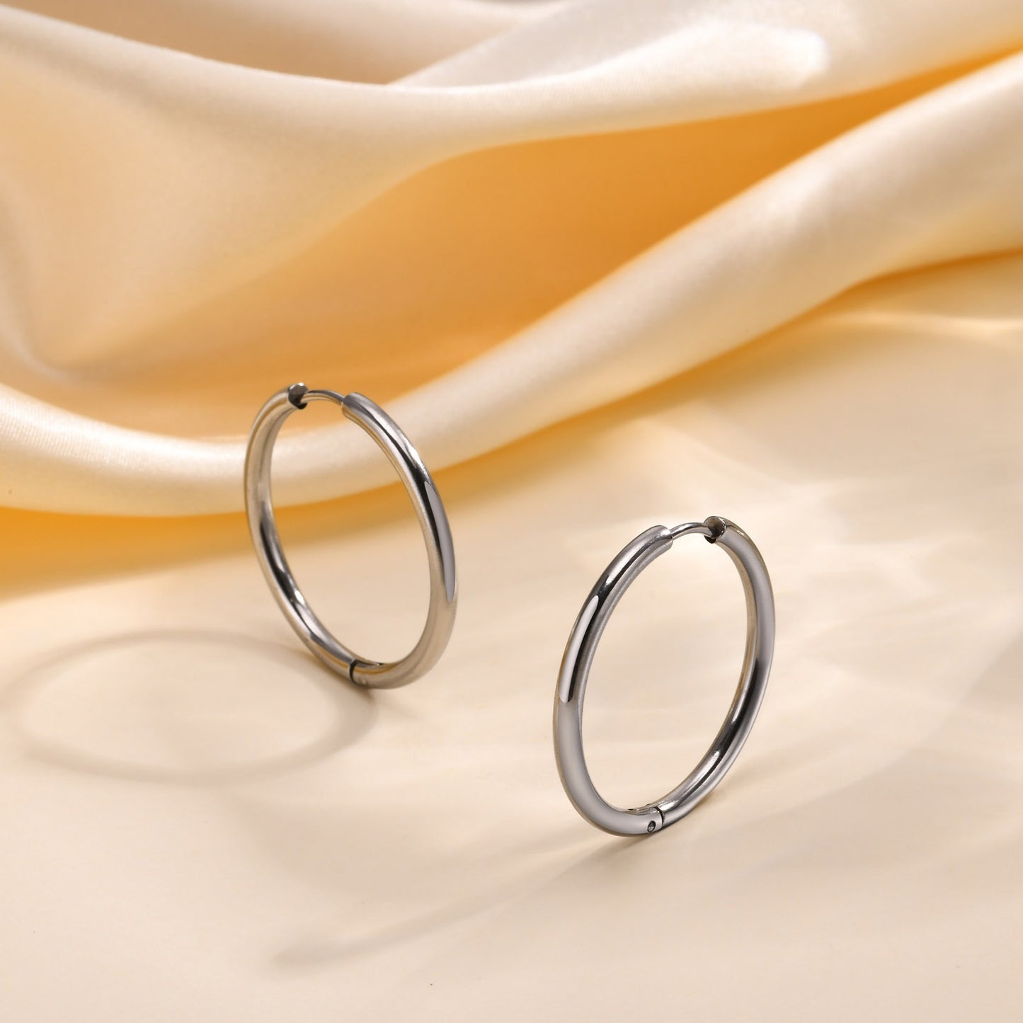 Titanium Steel Earrings – Minimalist Geometric Design with Custom Engraving EH-166