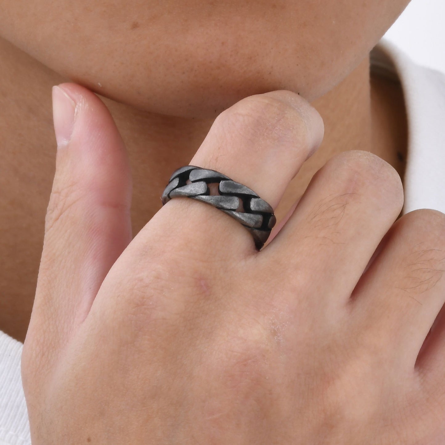 Kemstone Cuban Chain Link Ring – Bold Stainless Steel Biker Band for Men R495