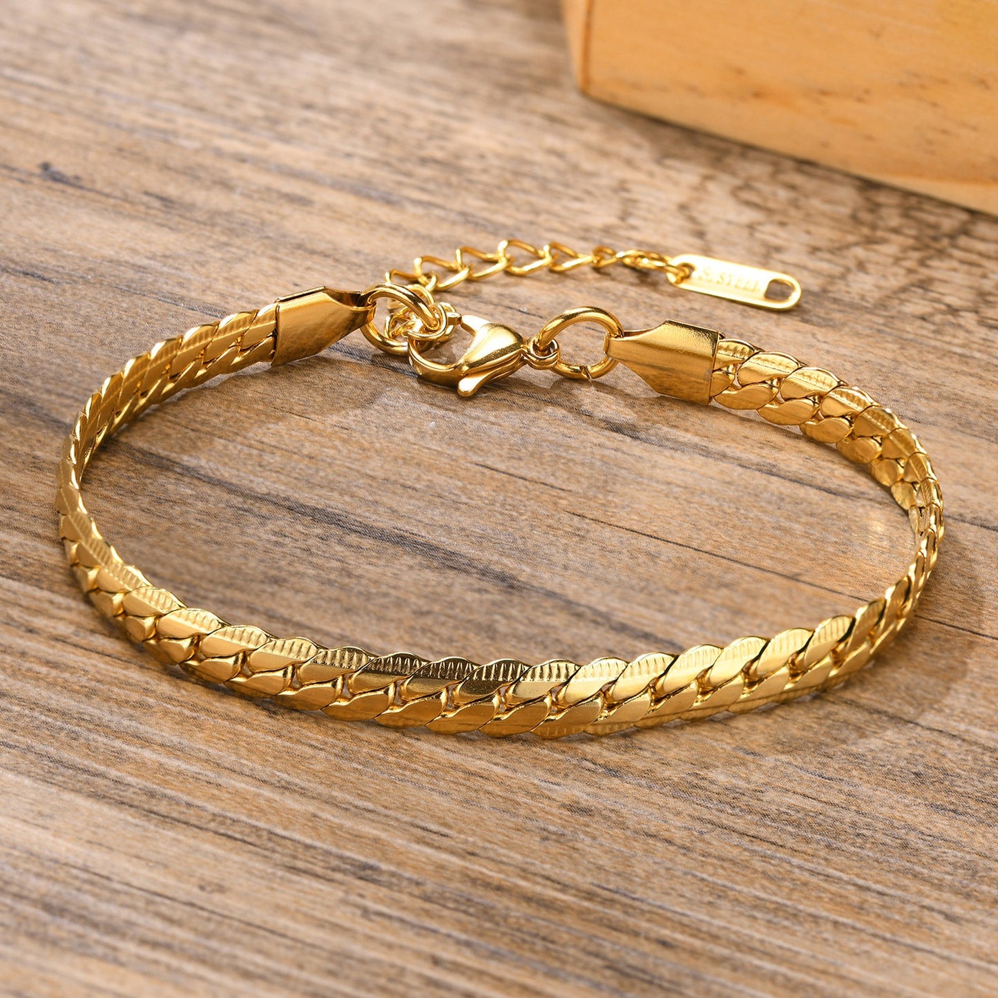 Kemstone Cuban Link Bracelet – 6mm Gold-Tone Stainless Steel Men’s Chain BR-1231