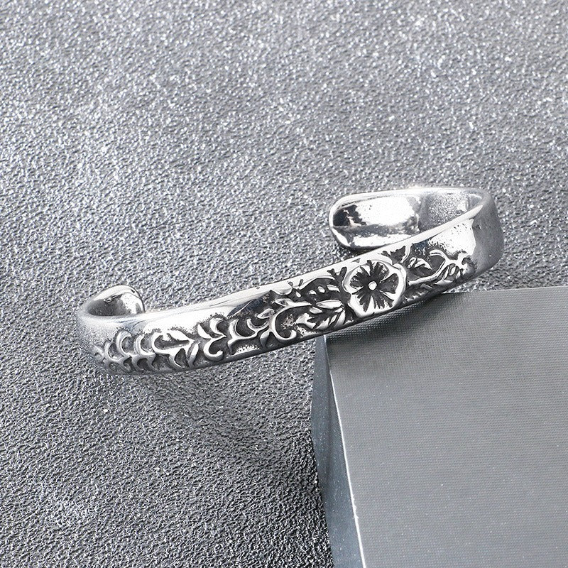 Kemstone Vintage Floral Engraved Titanium Steel Cuff Bracelet – Open Design for Men & Women KB209296-LU