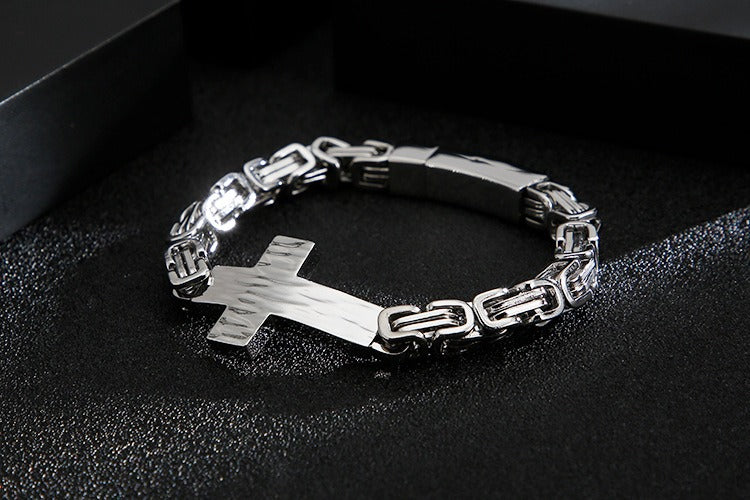 Kemstone Cross Pendant Retro Bracelet – Titanium Steel Cuff with Imperial Chain Design for Men KB122384