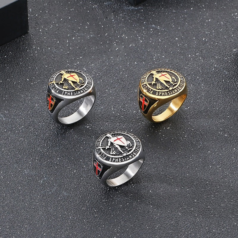 Anello con croce e scudo templare - Sigillo in acciaio inossidabile con armatura smaltata rossa | Gothic Street Faith KR112563