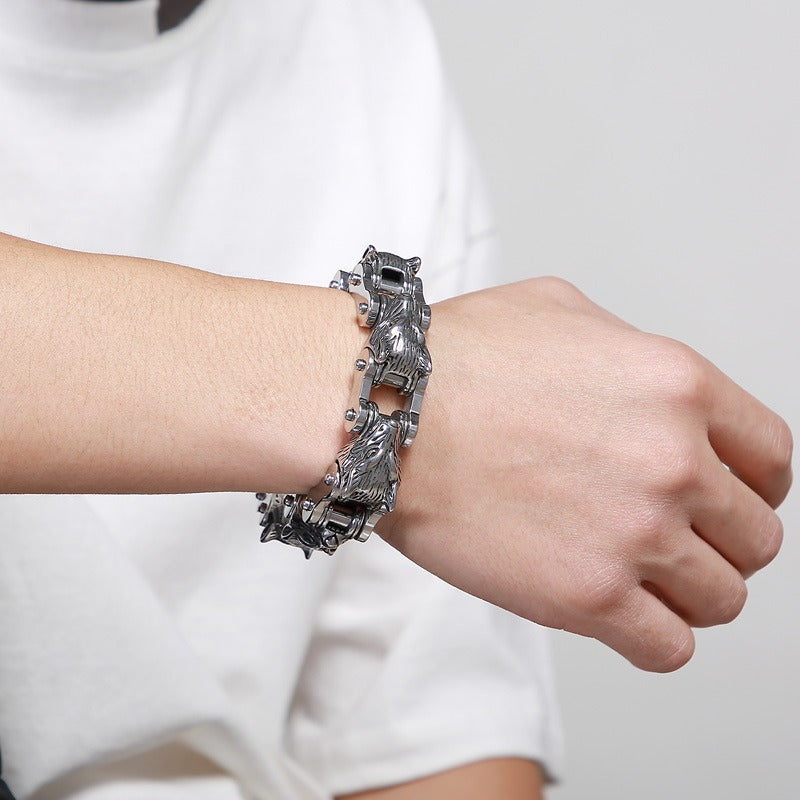 Kemstone Wolf Head Chain Bracelet – Titanium Steel Motorcycle-Inspired Men’s Jewelry KB152384