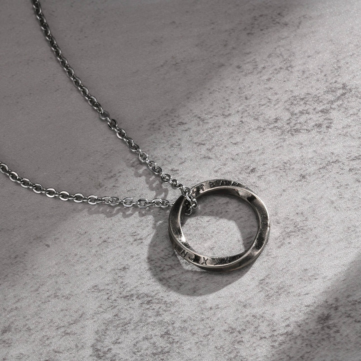 Kemstone Viking Rune Möbius Pendant Necklace – Stainless Steel Norse Circle Amulet PN-1708
