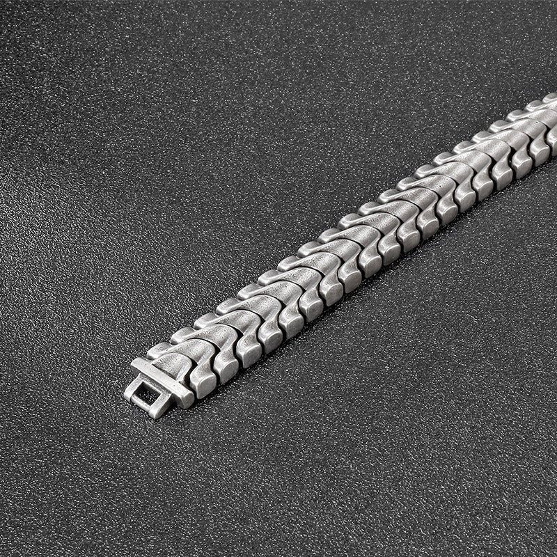 Kemstone Vintage Bolt-Chain Stainless Steel Bracelet - Bold Rugged Design for Men KB117455