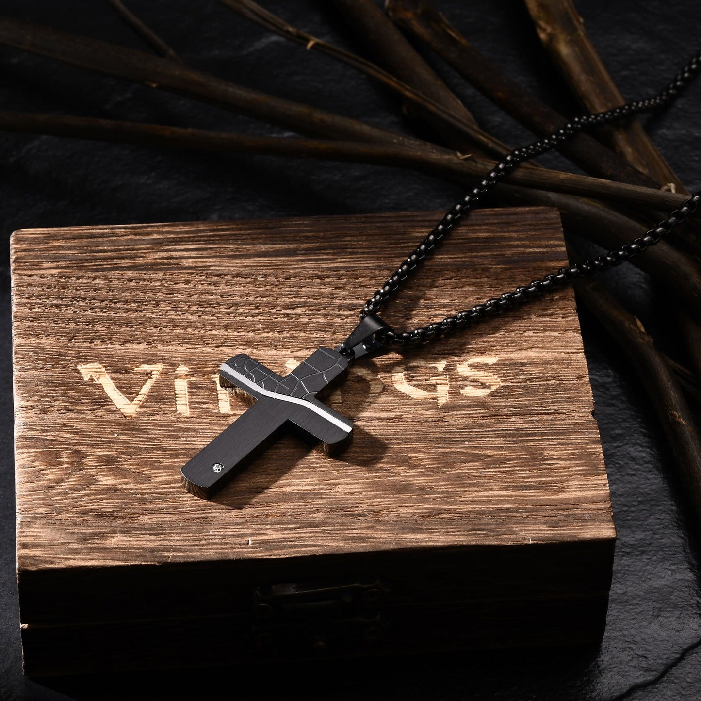 Cracked Cross Pendant Necklace – Stainless Steel, Gothic Street Style (Silver/Gold/Black) PN-1999
