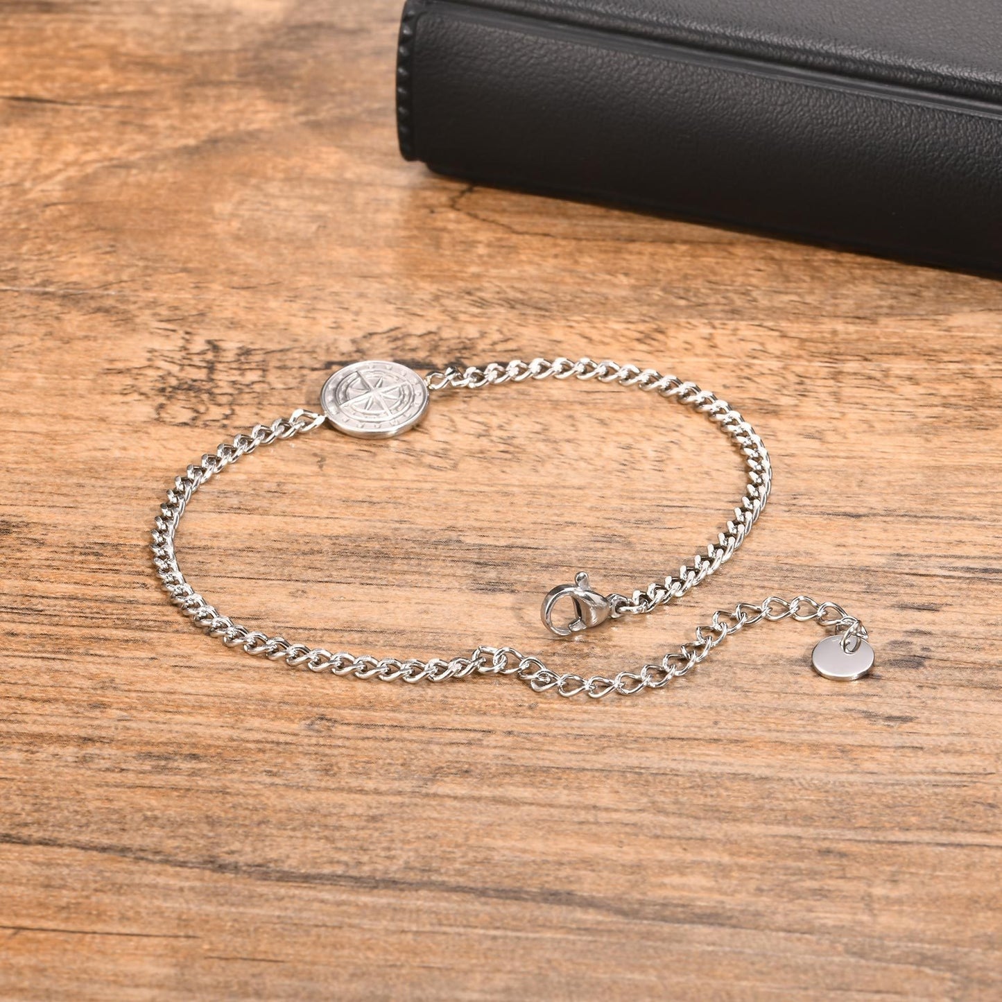 Kemstone Men’s Stainless Steel Compass Bracelet – Adjustable Minimalist Chain in Black, Gold & Silver BR2079