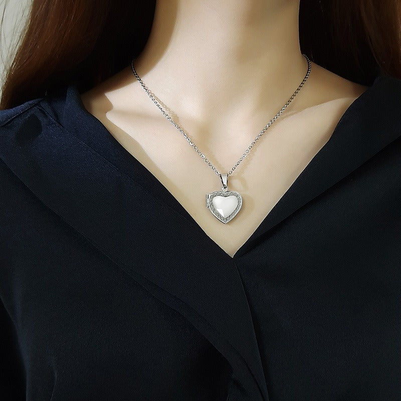 Colgante de corazón de acero inoxidable Kemstone con circonitas - Collar con dije que se abre para mujer PN-1364