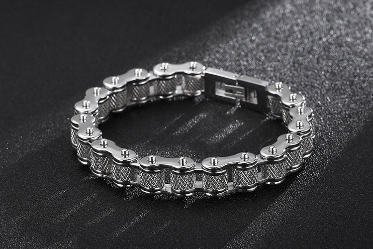 Kemstone Titanium Urban Biker Chain Bracelet – Lightweight Rugged Motorcycle Style KB86277