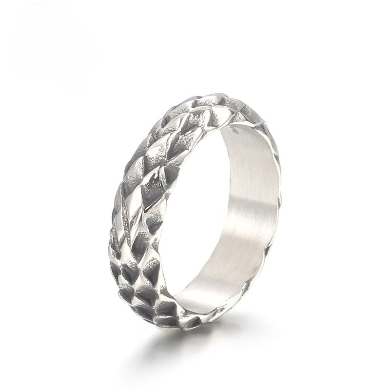Kemstone Scale-Texture Titanium Ring: Retro Punk Men's Adjustable Finger Accessory KR37988
