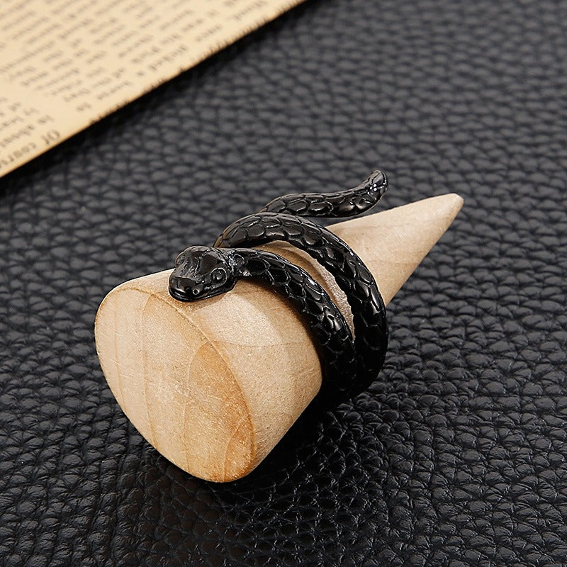 Kemstone Vintage Punk Cobra Titanium Steel Ring β Handcrafted Snake Design KR52350-K