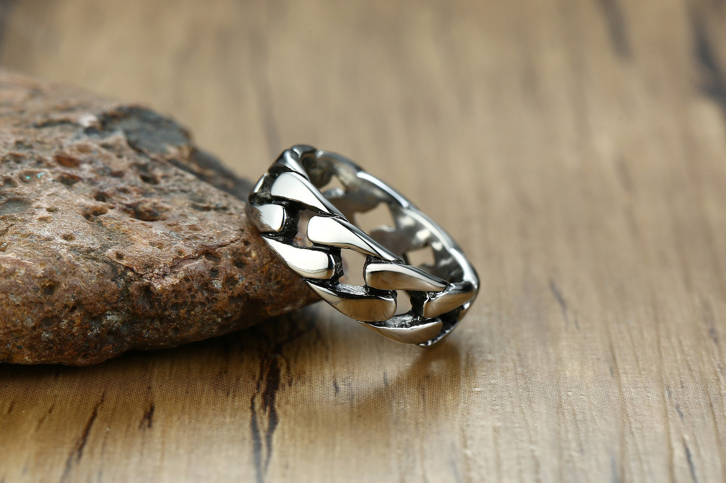 Kemstone Cuban Chain Link Ring – Bold Stainless Steel Biker Band for Men R495
