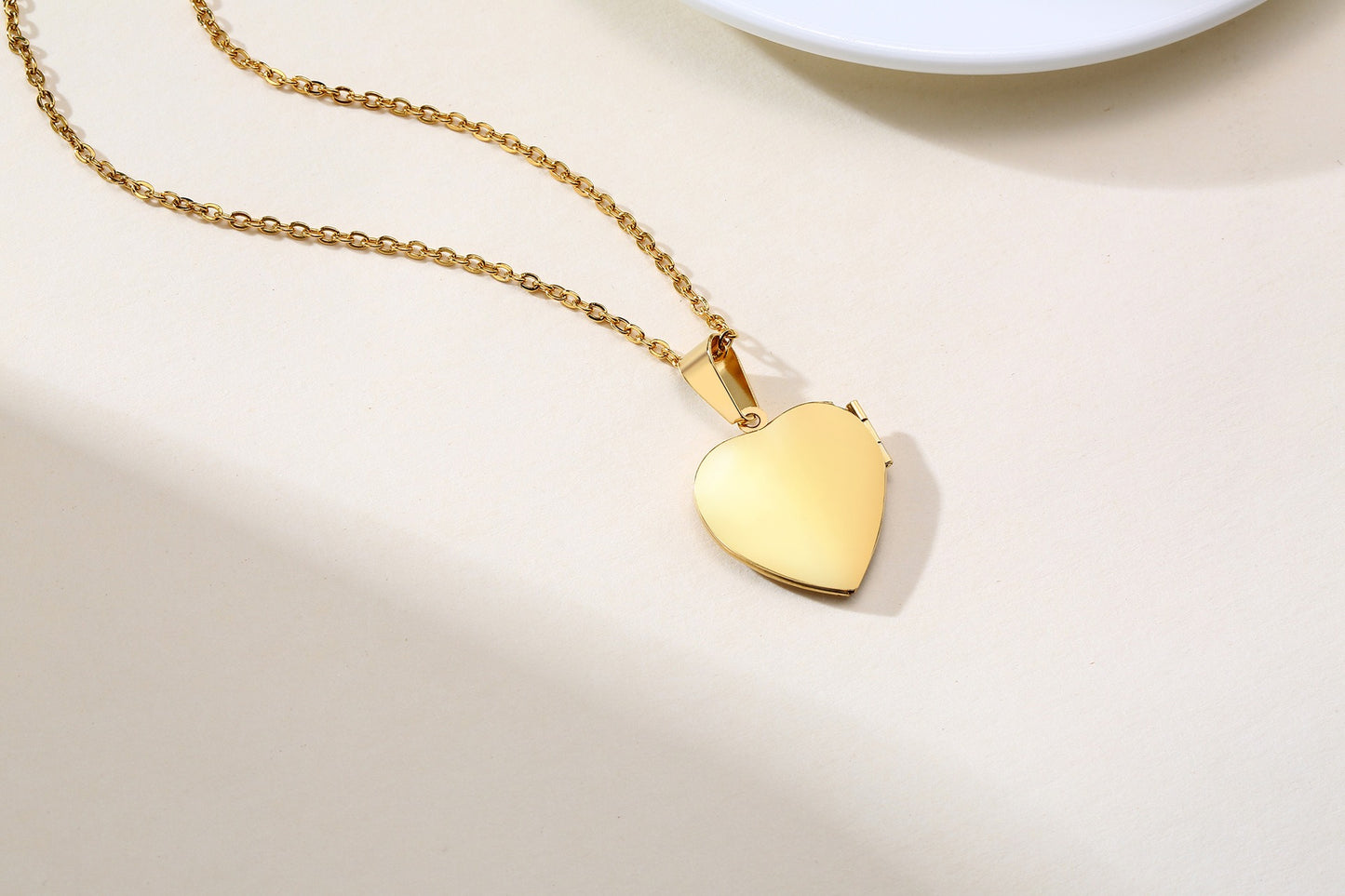 Colgante de corazón de acero inoxidable Kemstone con circonitas - Collar con dije que se abre para mujer PN-1364
