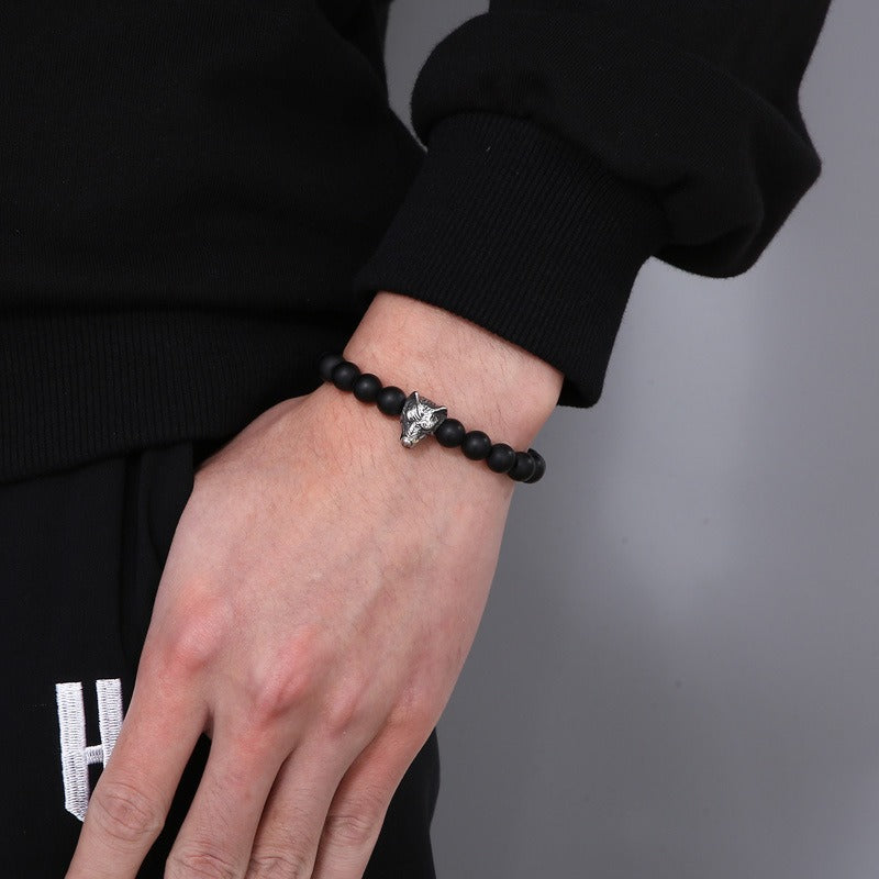 Pulsera Kemstone de acero inoxidable con cuentas y cabeza de lobo de ónix negro mate para hombre. Joya unisex audaz de inspiración natural para uso diario KB70694-BD