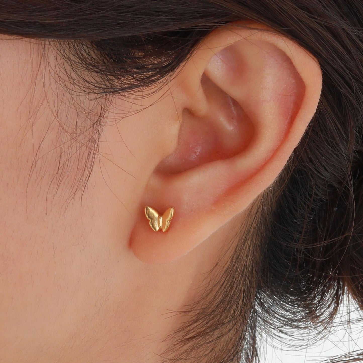 Elegancia sin esfuerzo: Aros dorados en forma de U de acero inoxidable hipoalergénico para mujer – Joyería minimalista atemporal ES-621