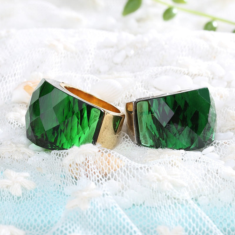 Anillo de oro de 18 quilates con baño electrolítico al vacío de Kemstone y cristal multicolor, diseño de estética simplificada KR31887-K