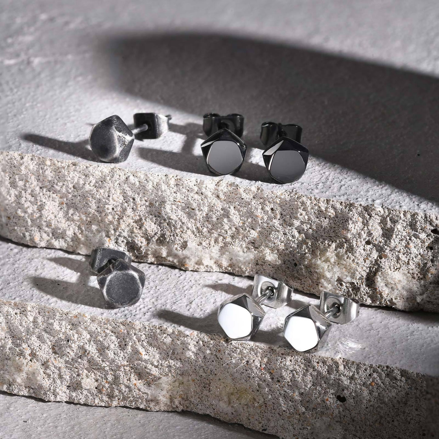 Gear Stud Earring for Men – Vintage Gray Stainless Steel Gothic Punk Jewelry ES-529