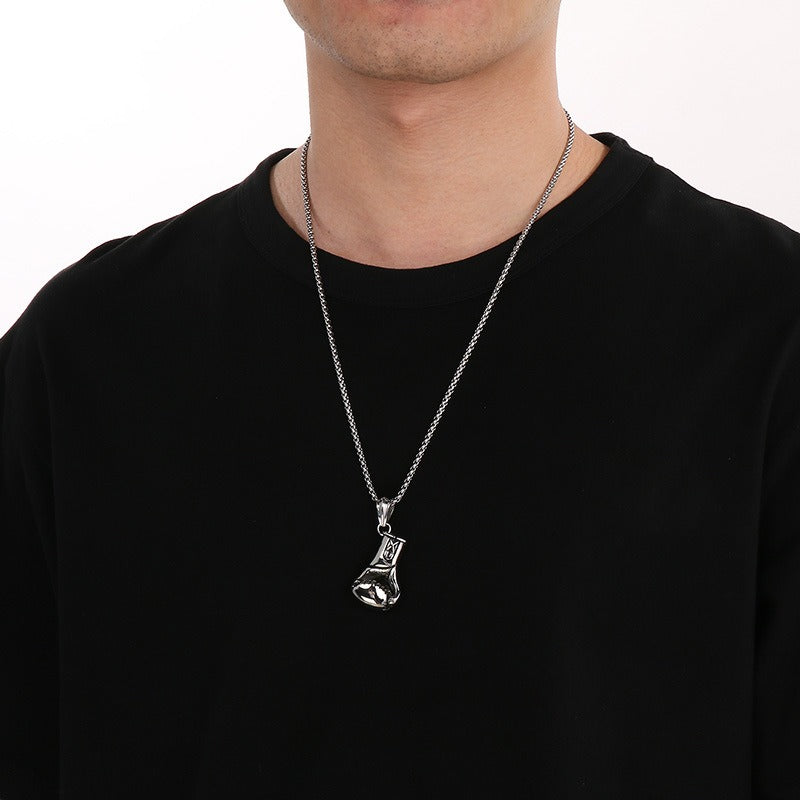 Colgante de guante de boxeo Kemstone - Collar vintage de acero desgastado para hombre - KP45752-BD
