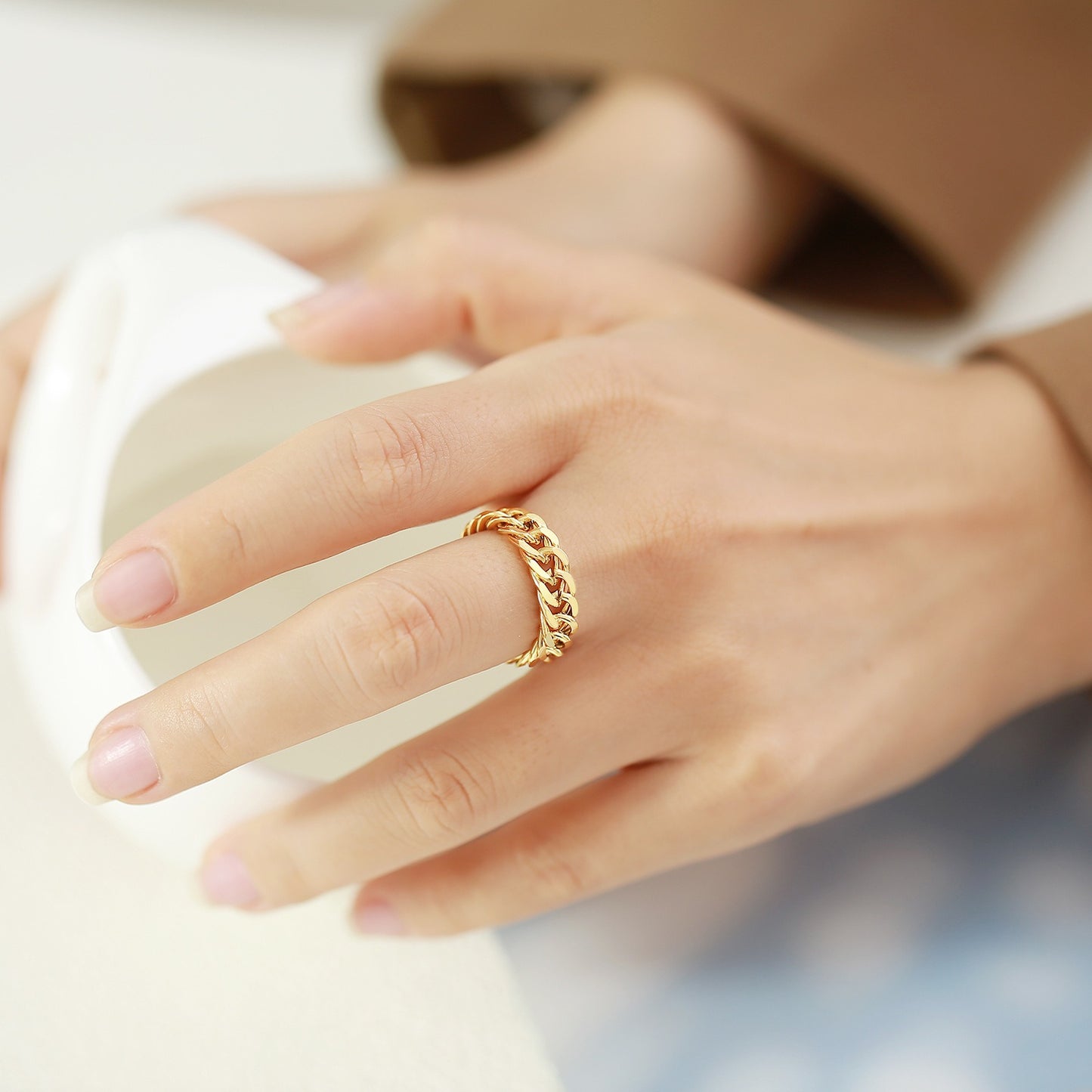 Anillo de cadena elegante de acero inoxidable Kemstone: diseño unisex moderno para el día a día RC-476