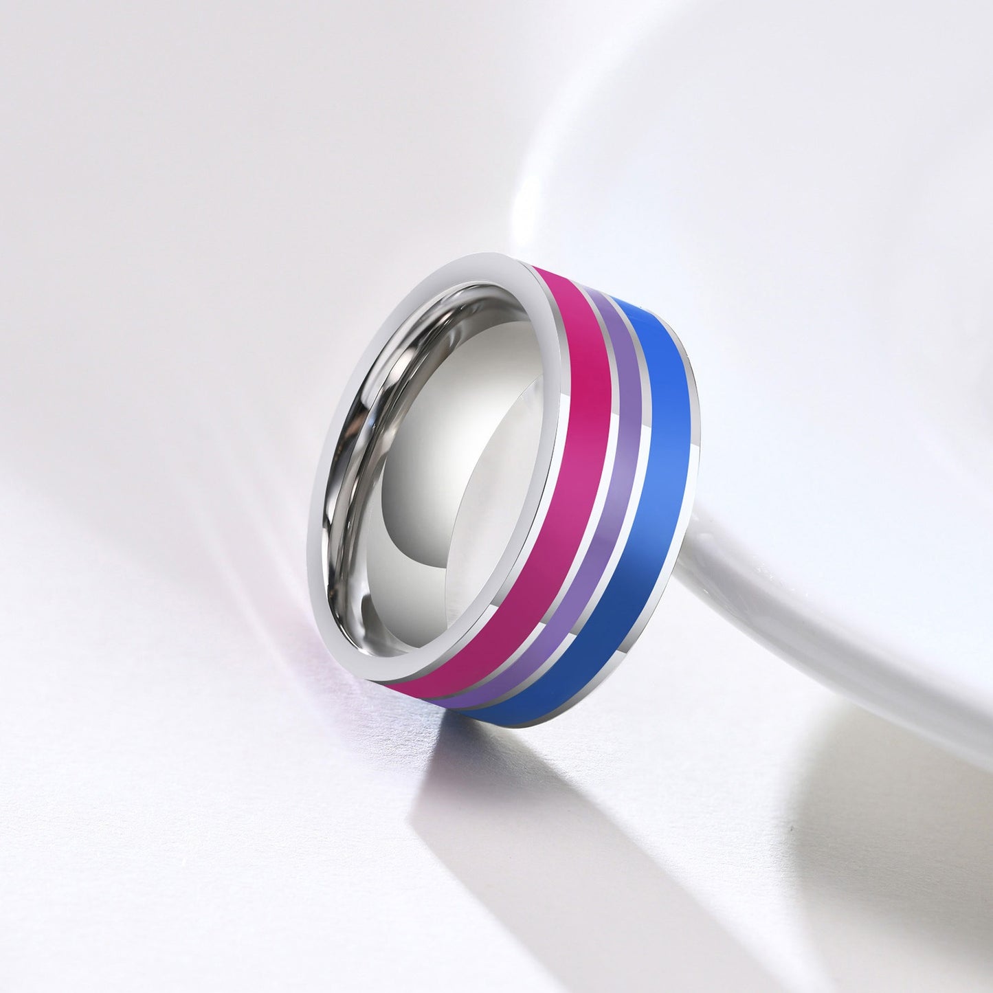 Anillo de cinta arcoíris Kemstone de 8 mm | Joya llamativa de acero de colores para uso diario y regalo PR-033