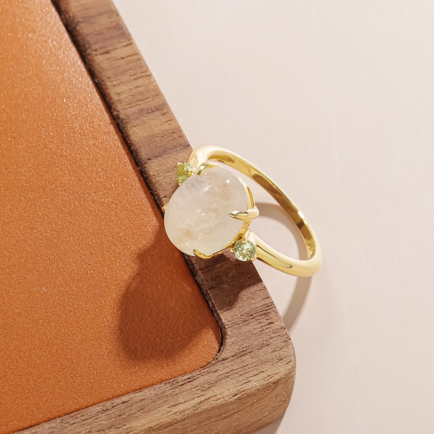 Kemstone Moonstone & Peridot Ring for Women – 4.7ct Natural Blue Moonstone, 925 Sterling Silver with 18K Gold Plating, Unique Handcrafted Design