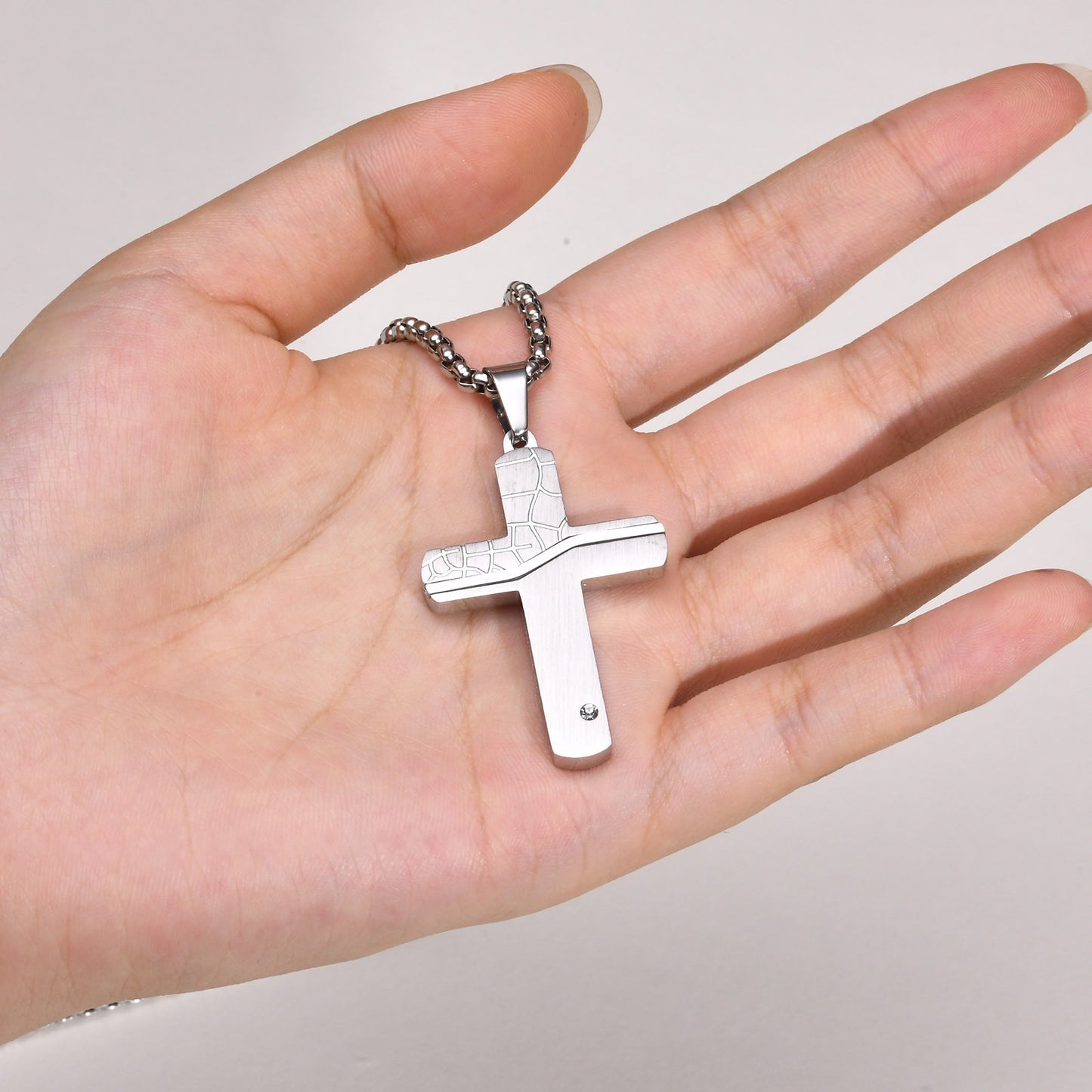 Cracked Cross Pendant Necklace – Stainless Steel, Gothic Street Style (Silver/Gold/Black) PN-1999