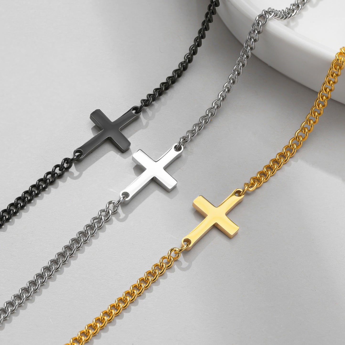 Pulsera minimalista de mujer con cadena de cuentas cruzadas de acero inoxidable Kemstone BR-1125