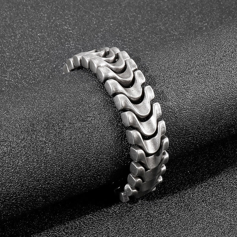 Kemstone Vintage Bolt-Chain Stainless Steel Bracelet - Bold Rugged Design for Men KB117455