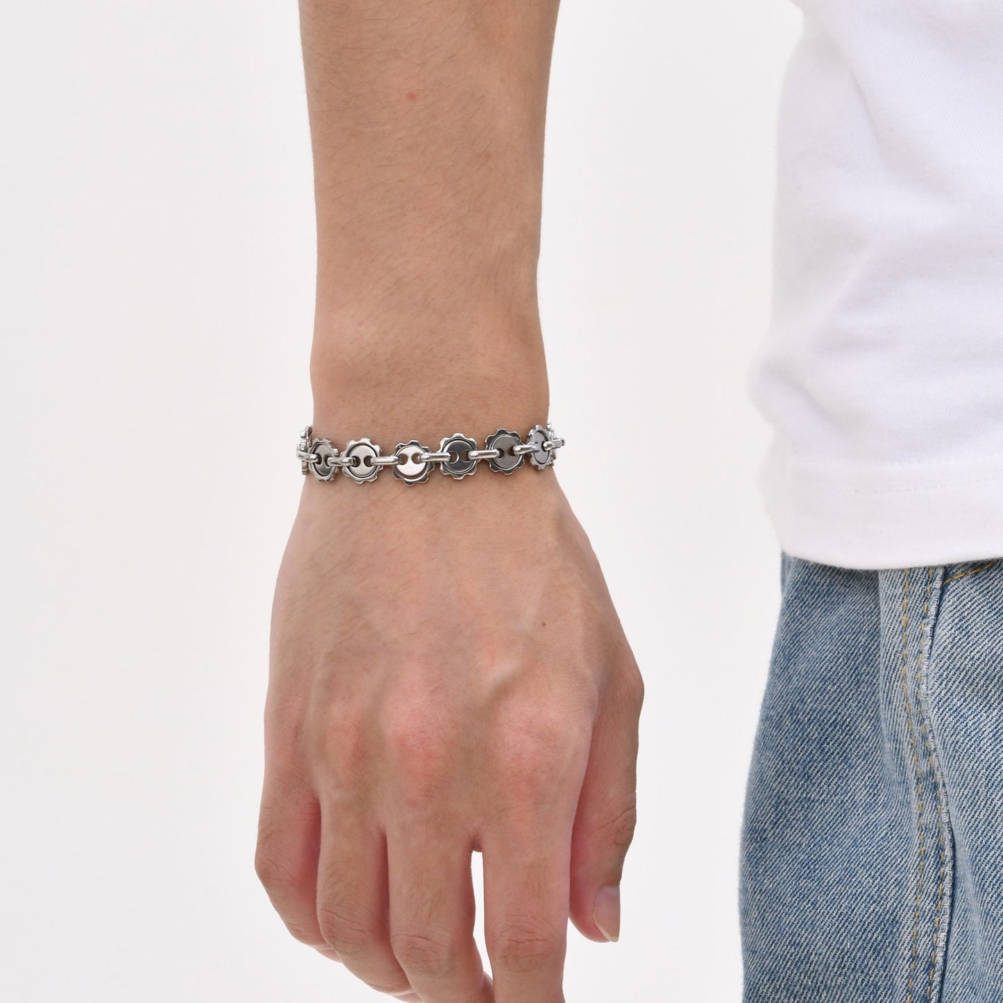 Pulsera de cadena de acero inoxidable Kemstone hecha a mano - Motivo solar gris acero - Accesorio cotidiano BR-1936