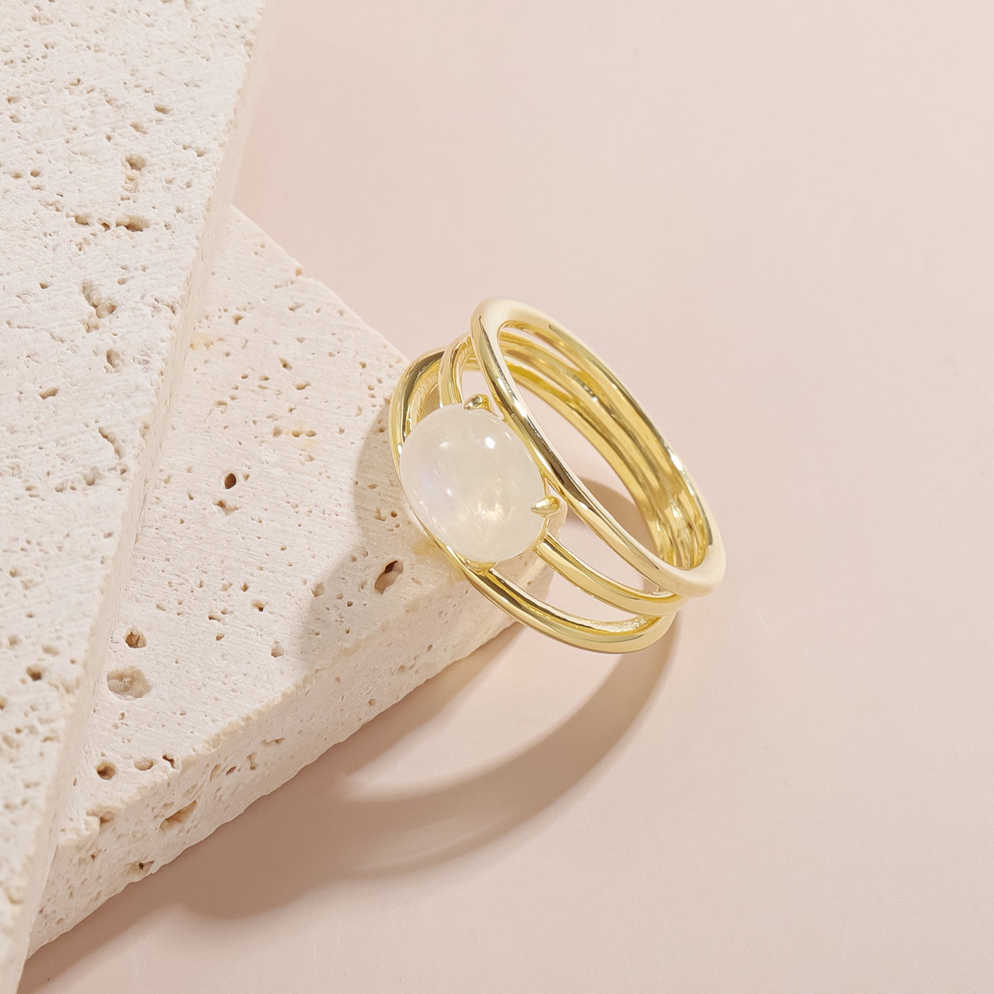 Moonlight Whisper | 925 Sterling Silver Gold-Plated Blue Moonstone Ring OL2072RGRM