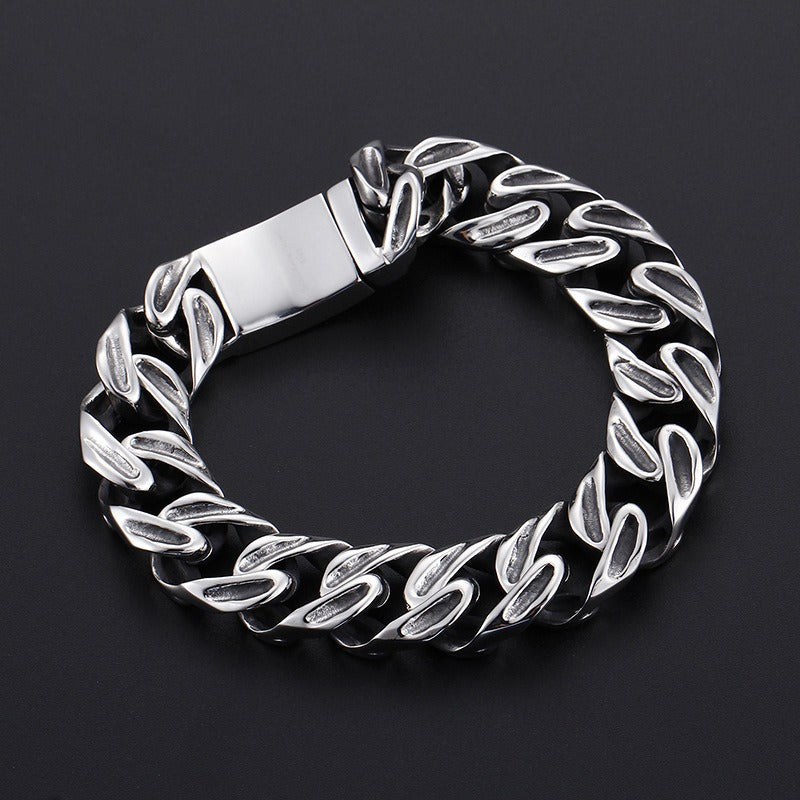 Kemstone Titanium Steel Men's Bracelet - Bold Skull Design with Thick Chain for Edgy Streetwear Style KB80115-BD