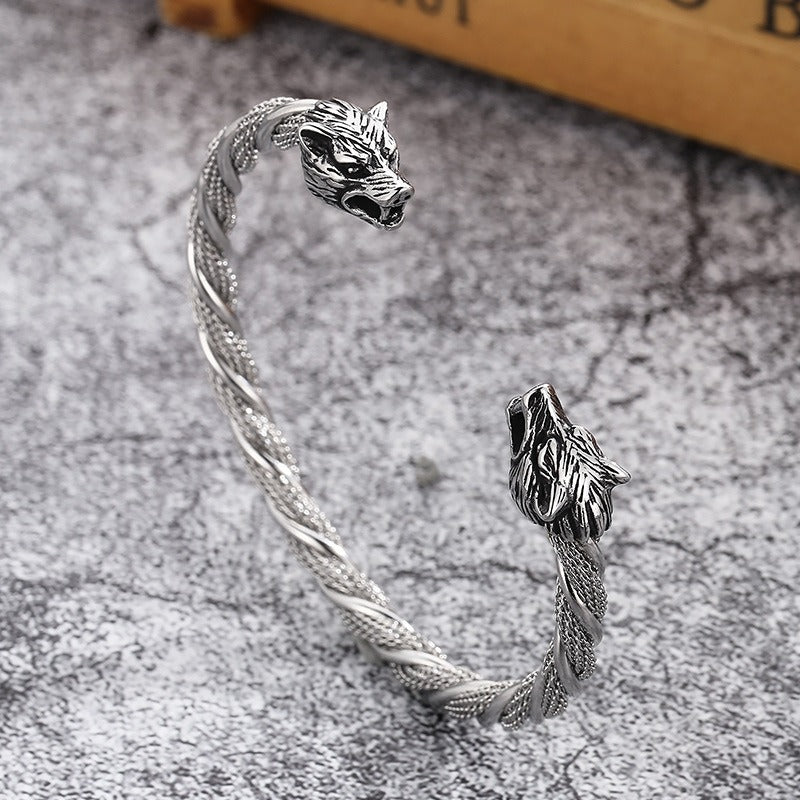 Kemstone Dual Wolf-Head Titanium Steel Punk Bracelet – Bold Men's Accessory KB152065