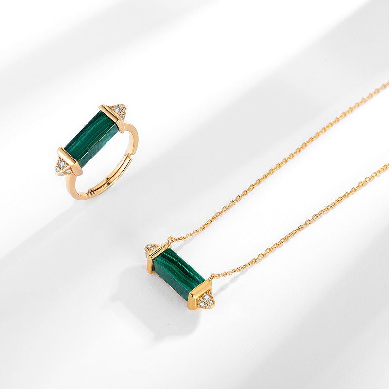 Anello Kemstone in malachite e diamanti dal design originale e moderno, realizzato a mano - Regolabile in argento S925 placcato oro