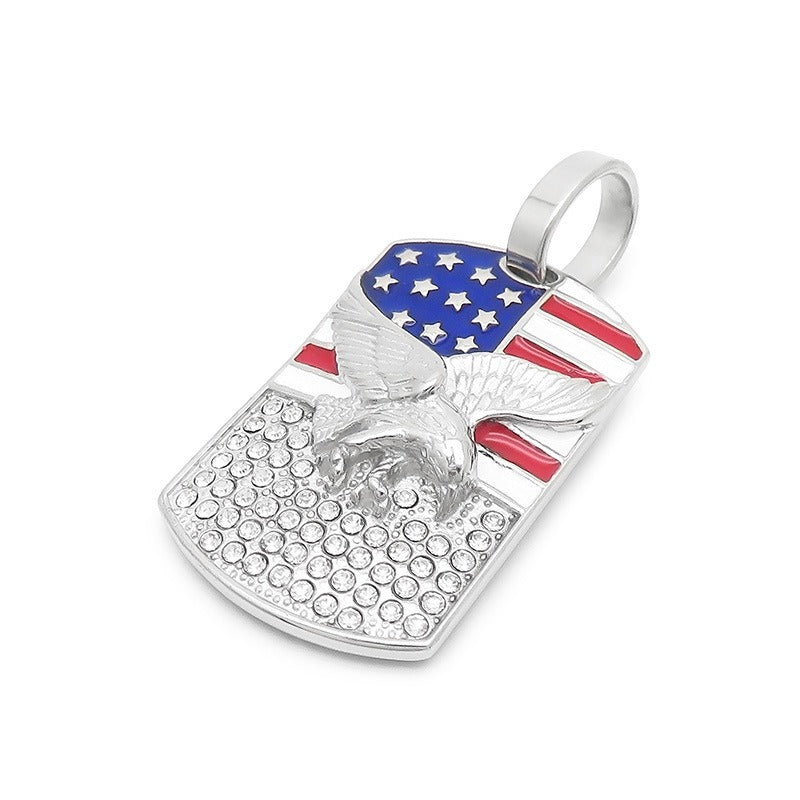 Kemstone Hiphop-Halskette mit quadratischem Adler-Anhänger – auffälliges amerikanisches Flaggen-Design mit Kristall-Akzenten, langlebiges Herren-Accessoire aus Edelstahl KP130508