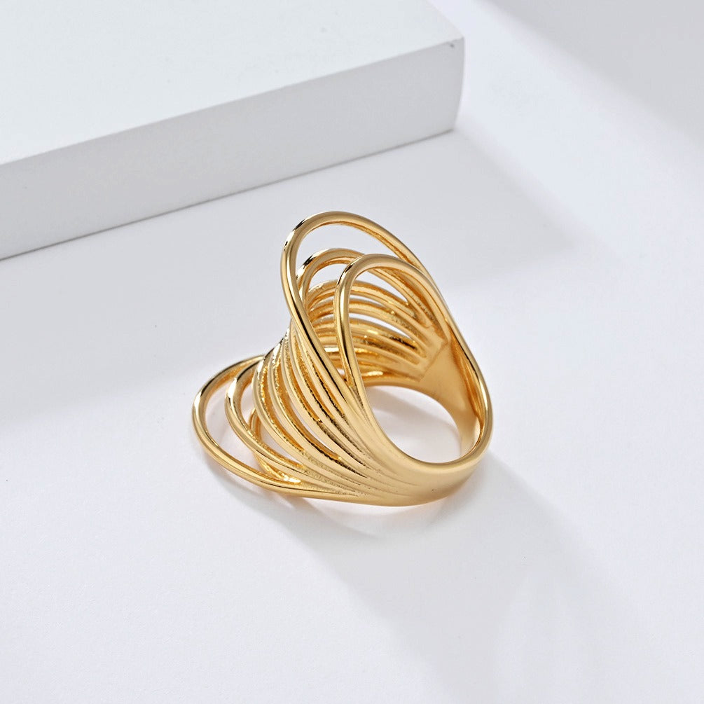 Anillo de acero y titanio con elegancia francesa: joya de oro ajustable y llamativa para mujer, pieza minimalista apilable y llamativa K-R932