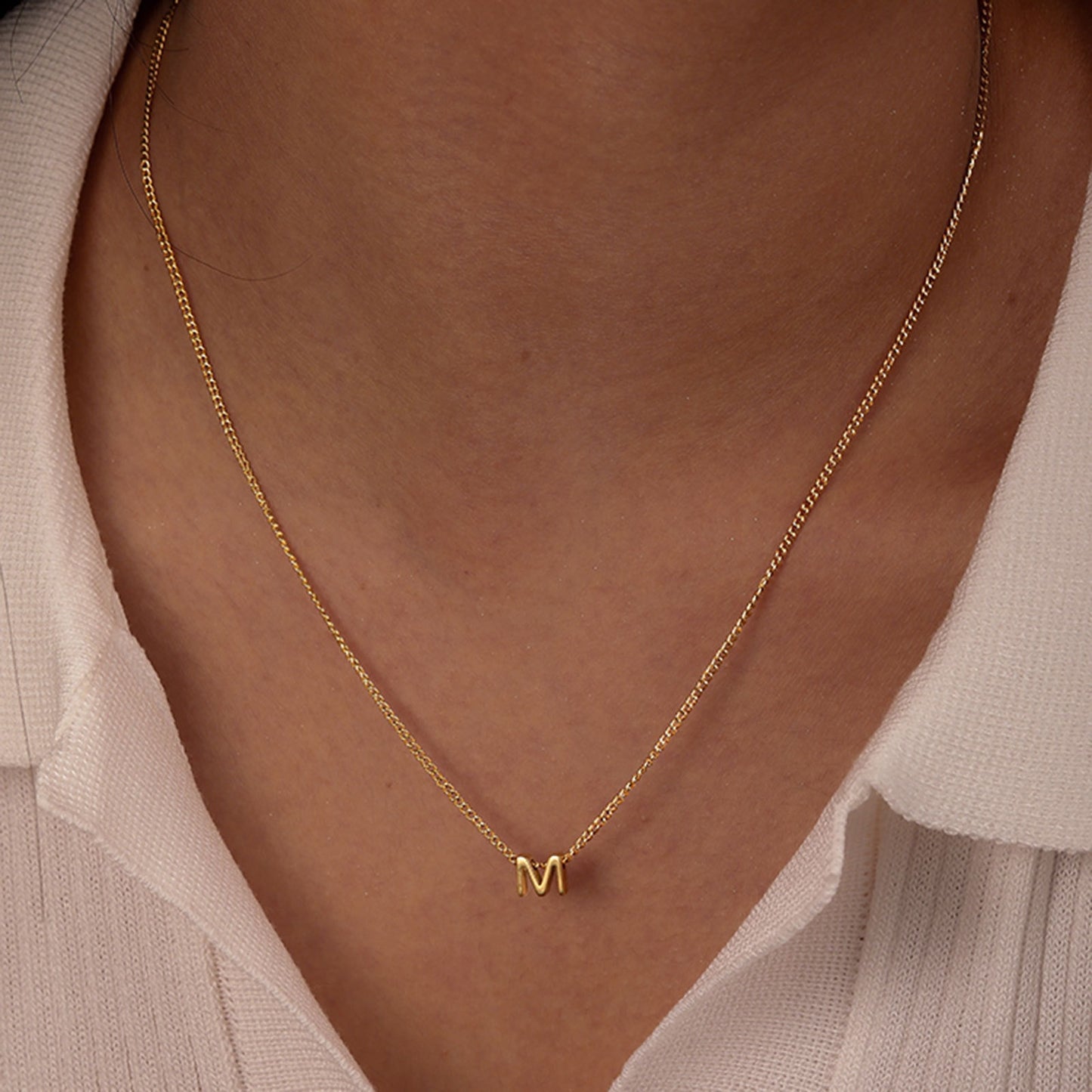 Collar Kemstone de acero inoxidable con letras hip-hop - Joyería apilable, unisex y de uso diario NC1616