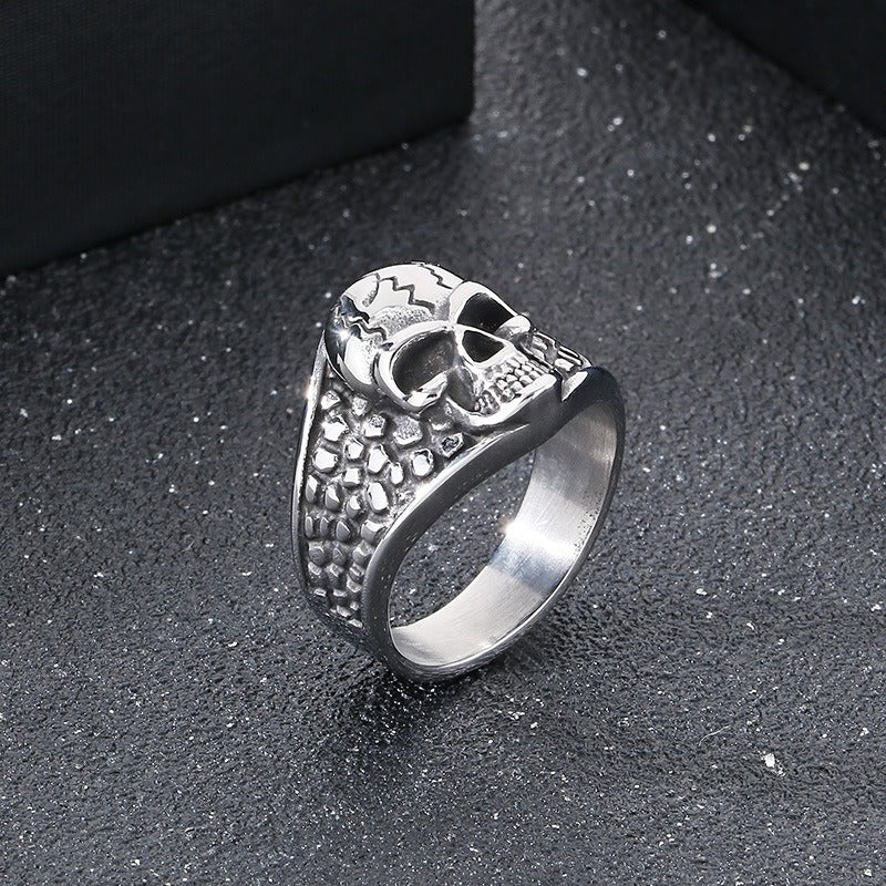 Kemstone Men’s Skull Texture Ring – Gothic Punk Stainless Steel Power Symbol KR111642-GC