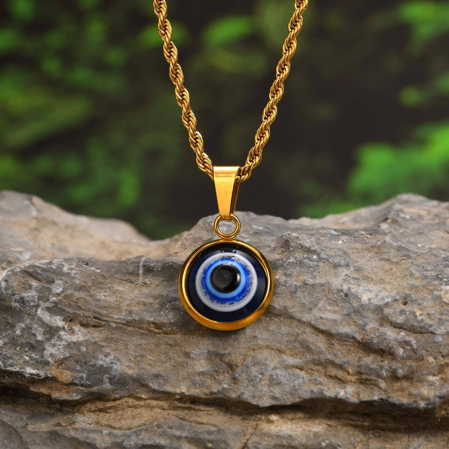Collar con colgante de ojo malvado de acero inoxidable Kemstone, joya minimalista dorada para el día a día PN-1848