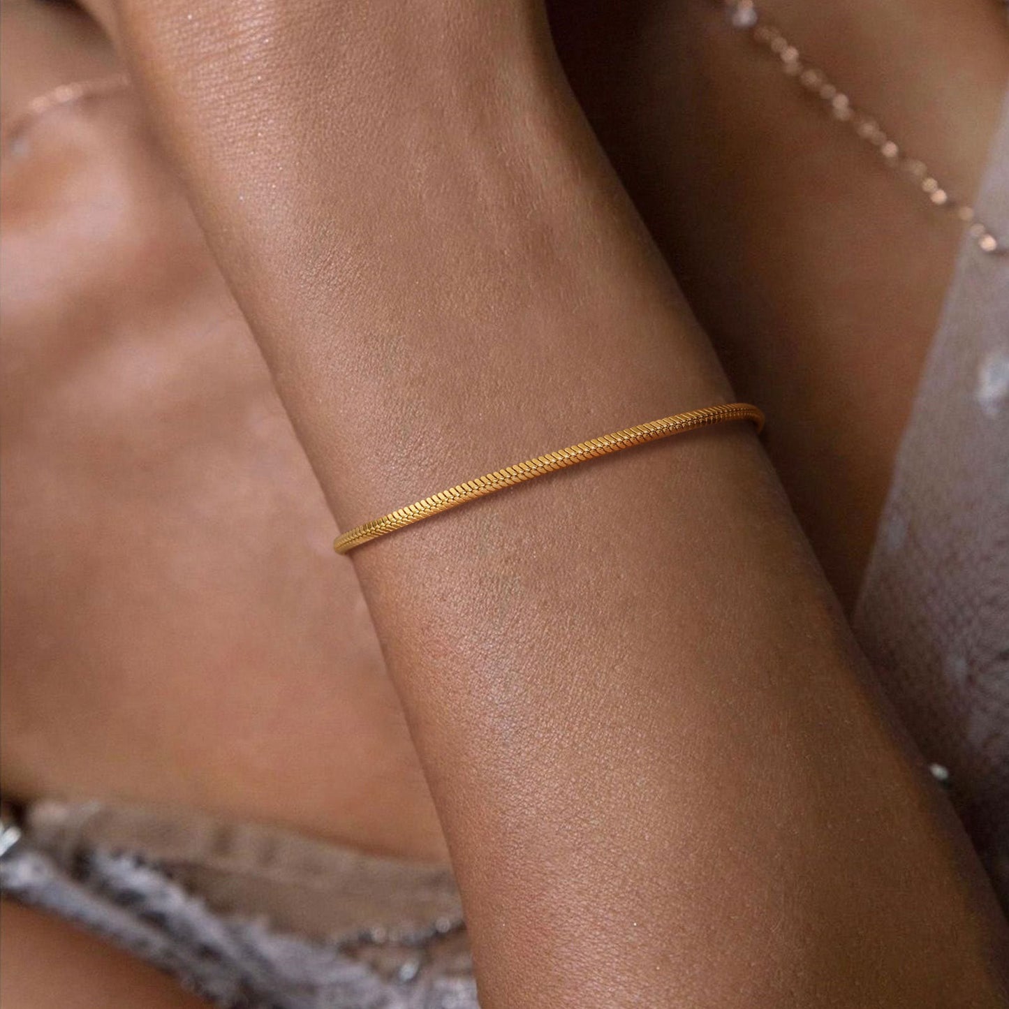 Kemstone Square Snake Chain Bracelet – Gold Stainless Steel Minimalist Men’s Jewelry BR-1498