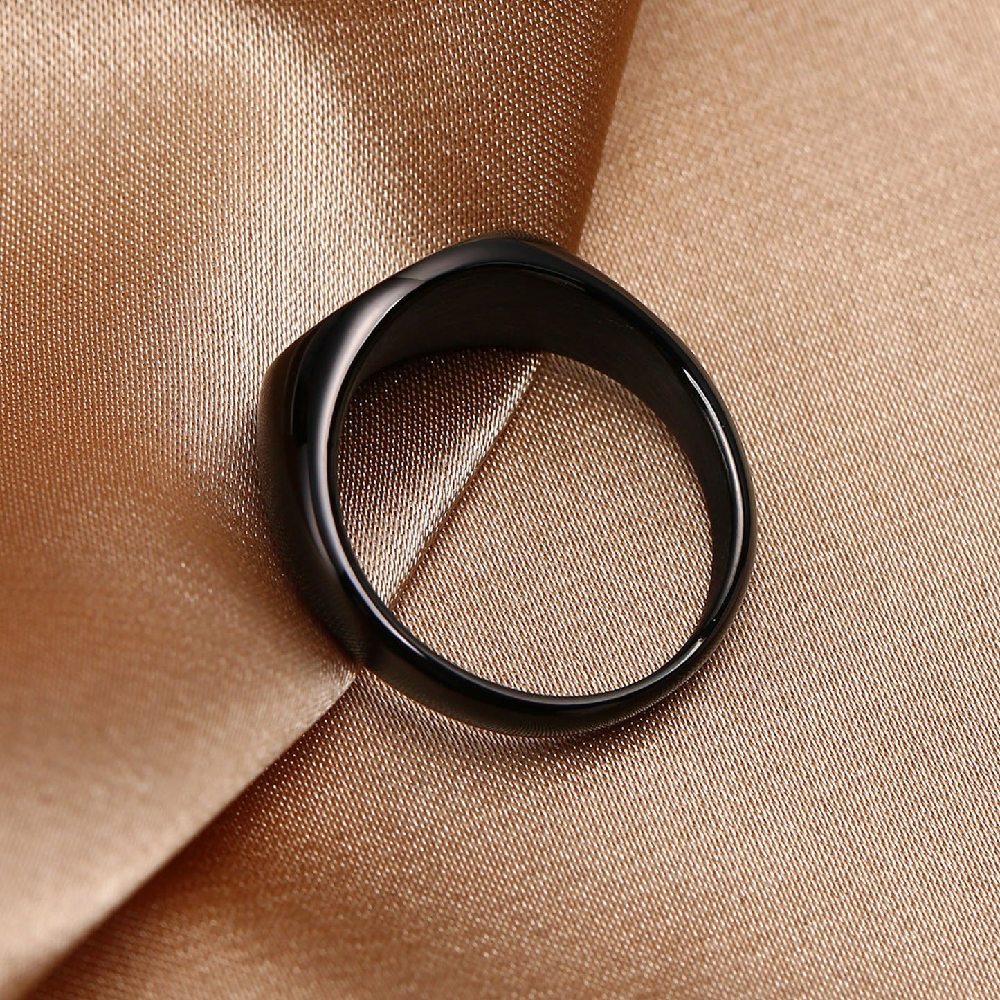 Anillo ovalado de acero inoxidable Kemstone - Joyería minimalista apilable de graduación para mujer RC-471
