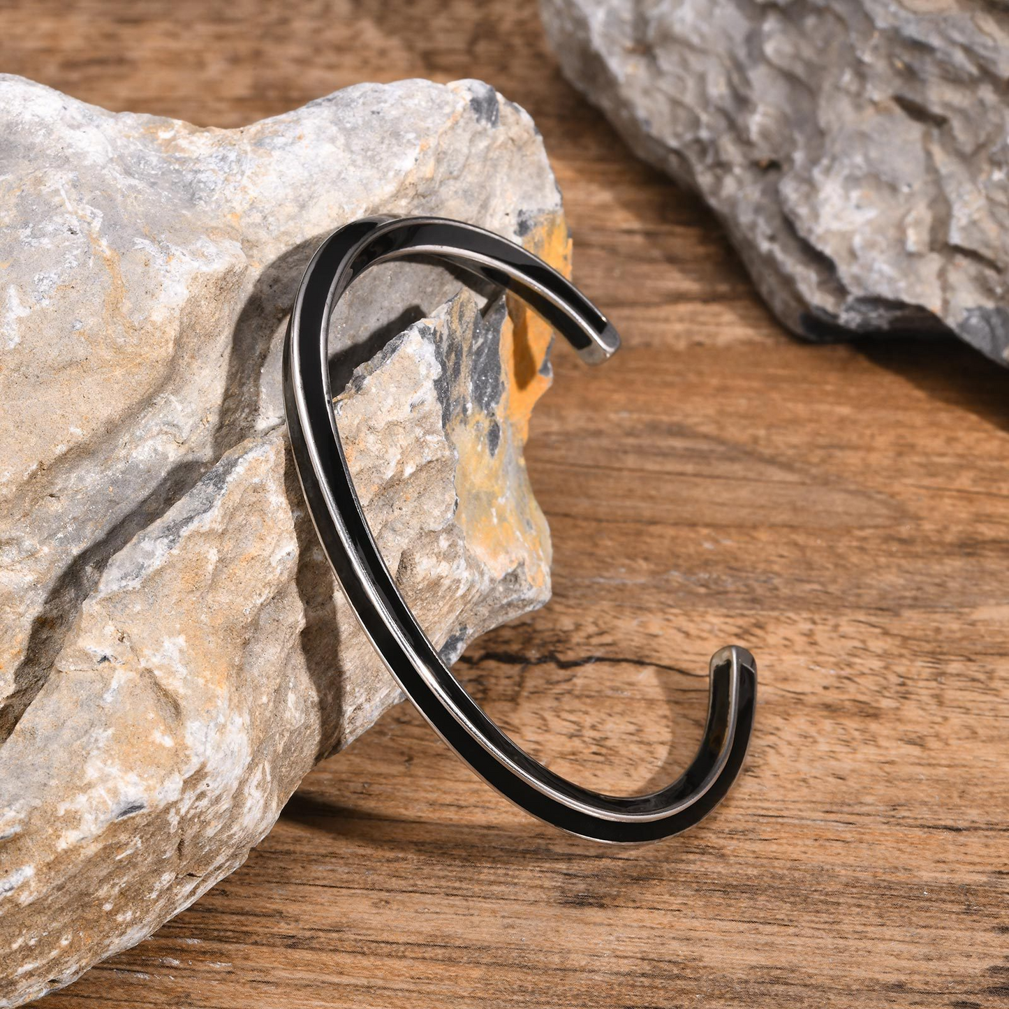 Kemstone Cuff Bracelet for Men Stainless Steel Black Mobius Design B-604