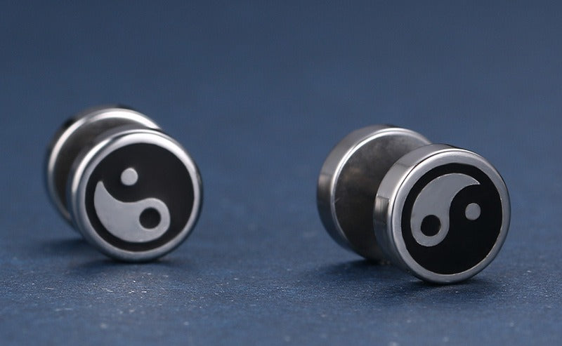 Kemstone Men’s Titanium Steel Punk Taiji Bagua Stud Earrings ES-091