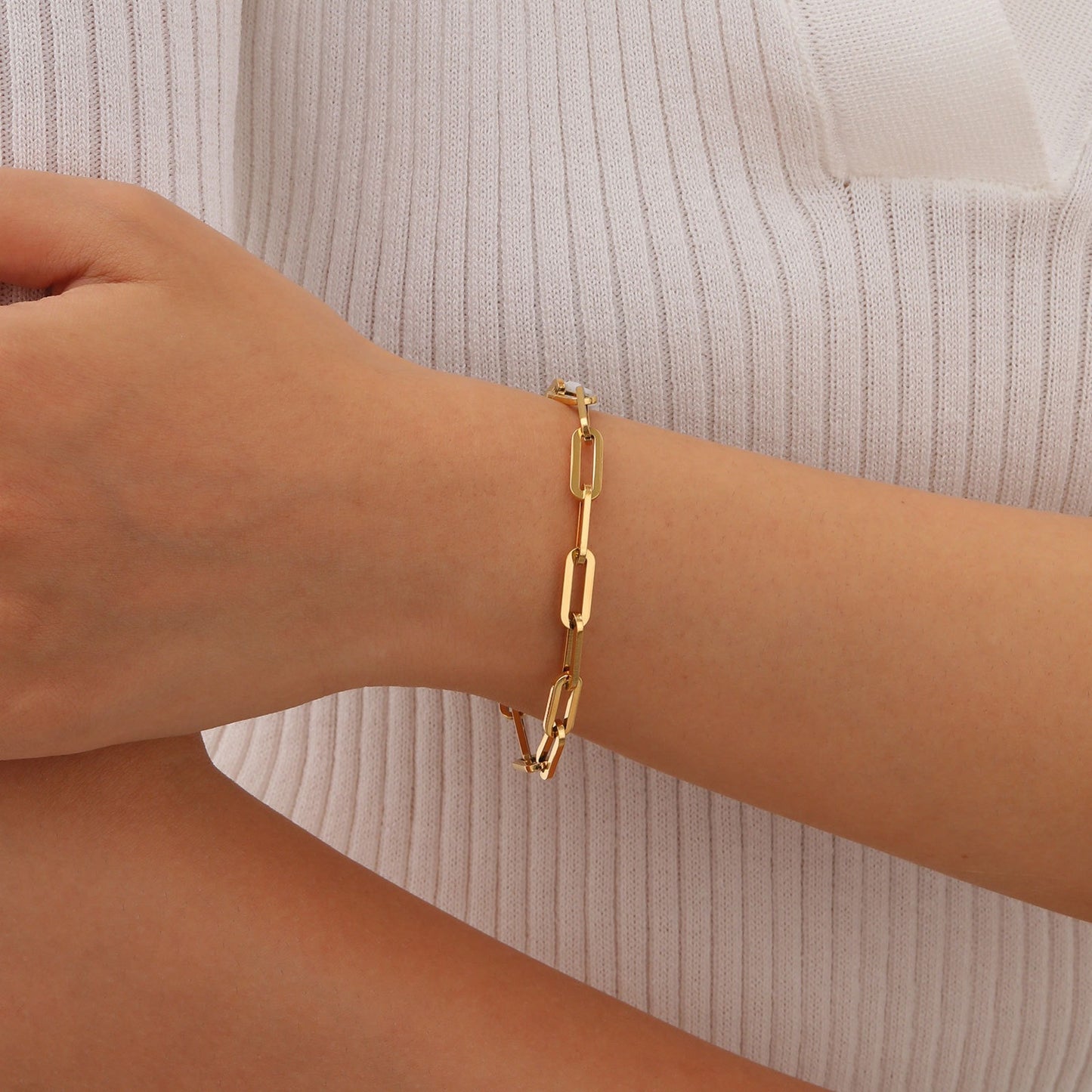 Pulsera de cadena cuadrada de acero inoxidable con colgante de corazón: joyería minimalista en tono dorado para mujer, un regalo elegante para tus seres queridos BR-1988