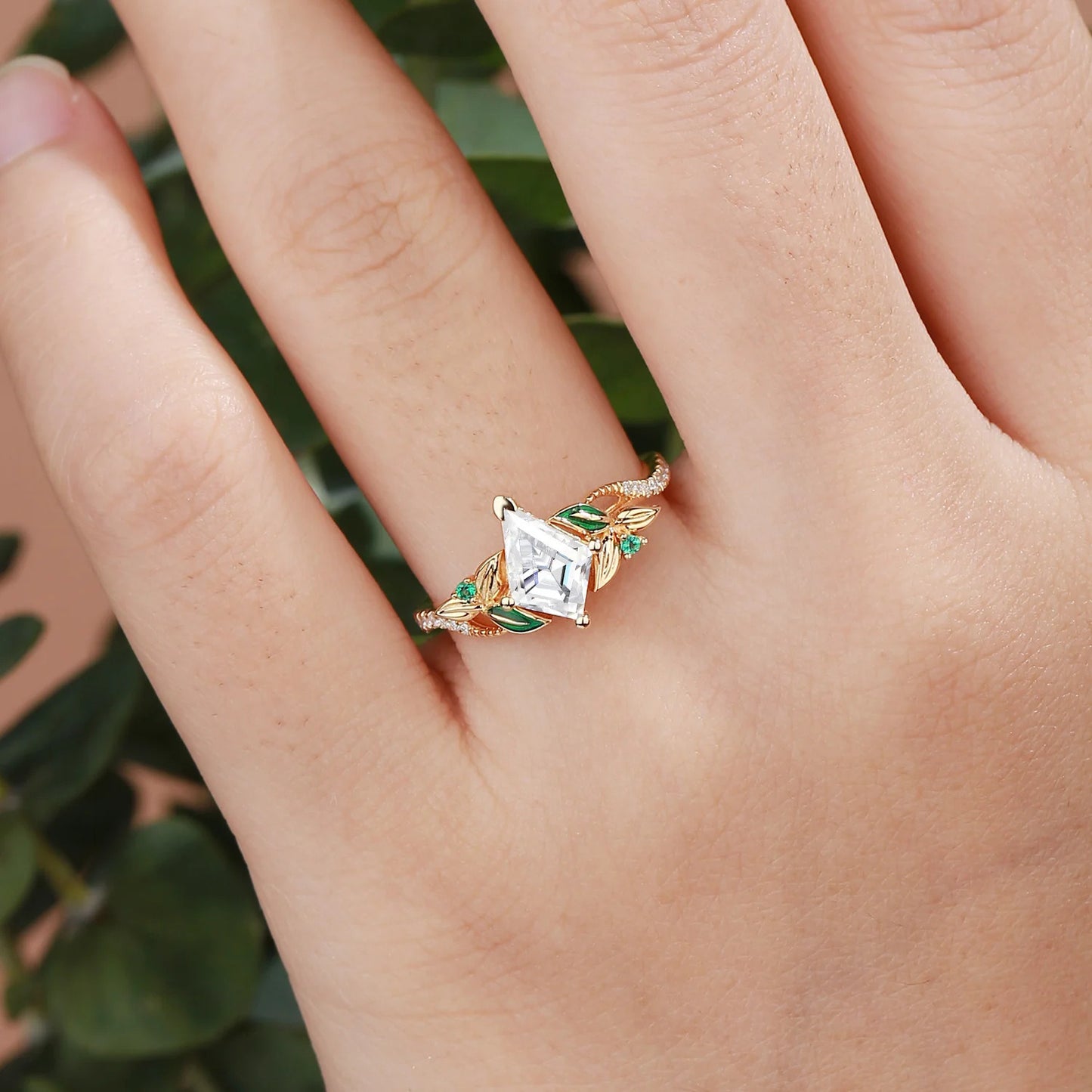 Kemstone Kite Cut Moissanite Leaf Ring Set for Women – Nature Inspired Stackable Engagement Ring in S925 Sterling Silver 18K Gold Plated T7-YC0317RS