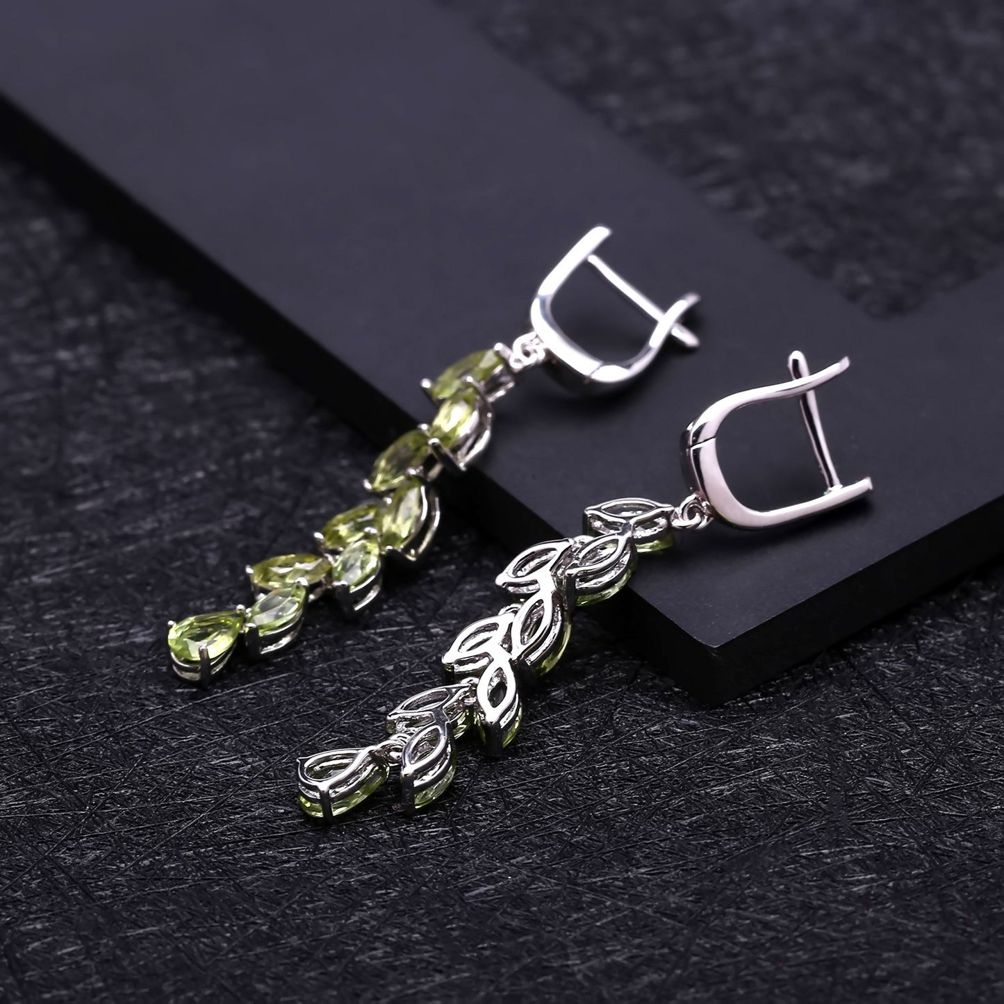 Pendientes colgantes de hoja de plata de ley S925 con peridoto natural, diseño original artesanal de Kemstone