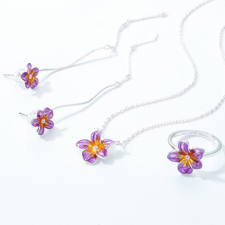 Anillo de flor de esmalte violeta, diseño original artesanal de Kemstone - Ajustable - Plata S925 bañada en oro
