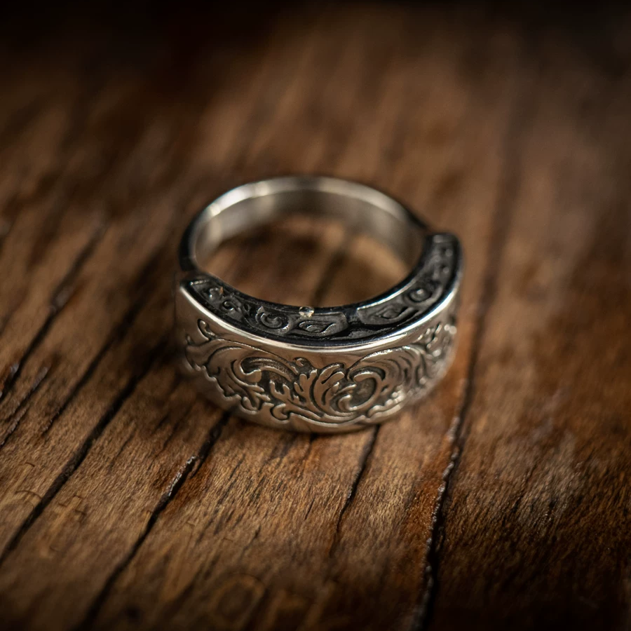 Kemstone Dark Botanical Ring – Titanium Steel Vine Whisper Band for Men, Gothic Nature Carving NWR-528038