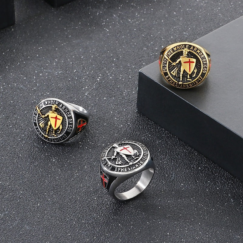 Anello con croce e scudo templare - Sigillo in acciaio inossidabile con armatura smaltata rossa | Gothic Street Faith KR112563